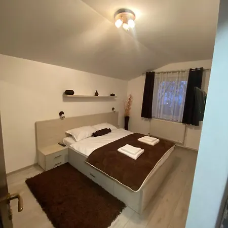 Apartment Liza *